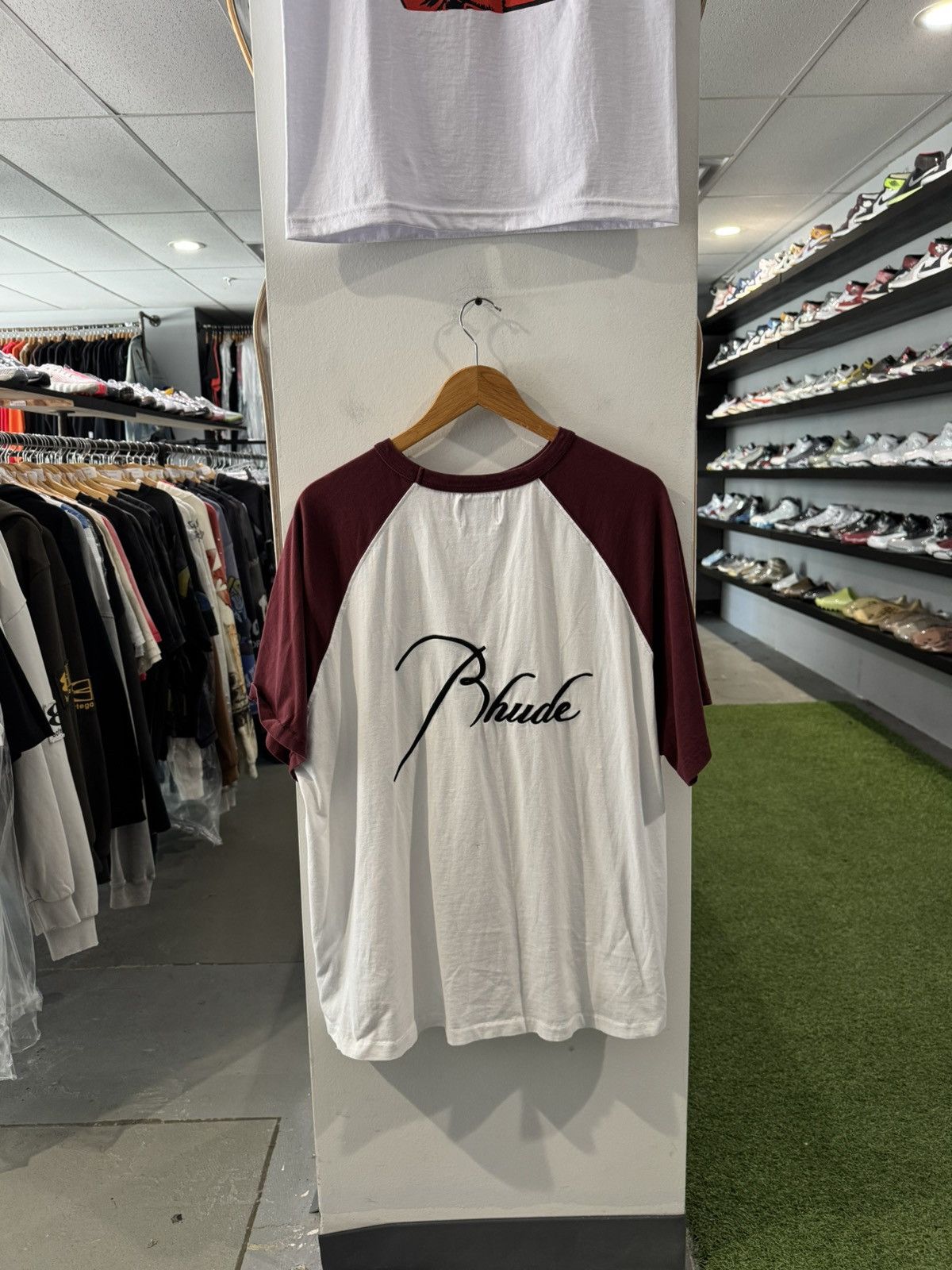 Rhude Rhude Raglan Tee Size US L / EU 52-54 / 3 - 3 Thumbnail