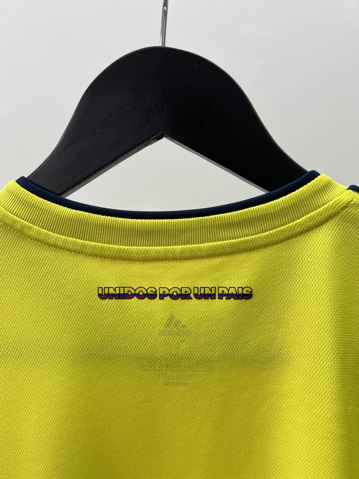 Adidas Colombia 2018 World Cup Home Kids Jersey Adidas Size US XXS / EU 40 - 10 Thumbnail