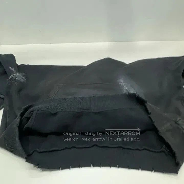 Balenciaga Balenciaga 3B Stencil Hoodie in Black. Size US L / EU 52-54 / 3 - 5 Thumbnail