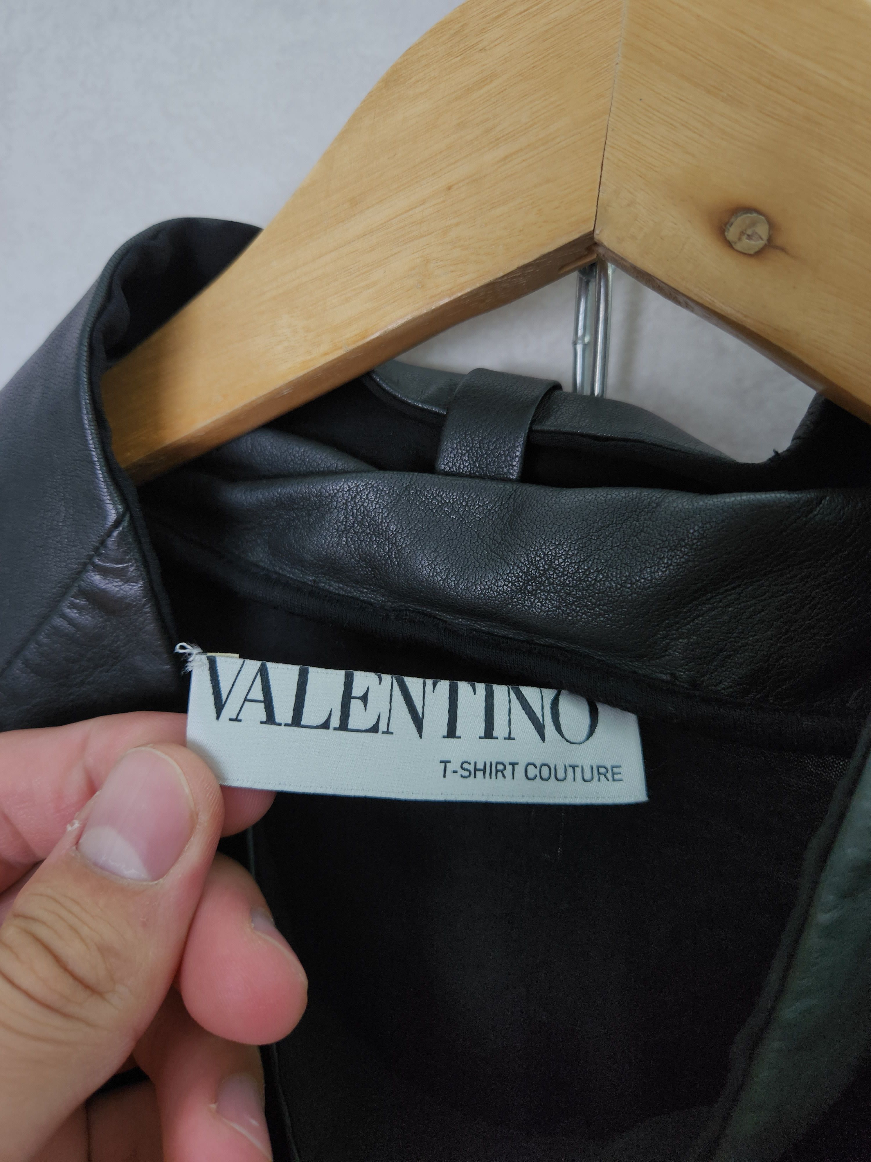 Valentino Valentino T Shirt Couture Viscose Tank Top Leather Neck Size M / US 6-8 / IT 42-44 - 6 Thumbnail