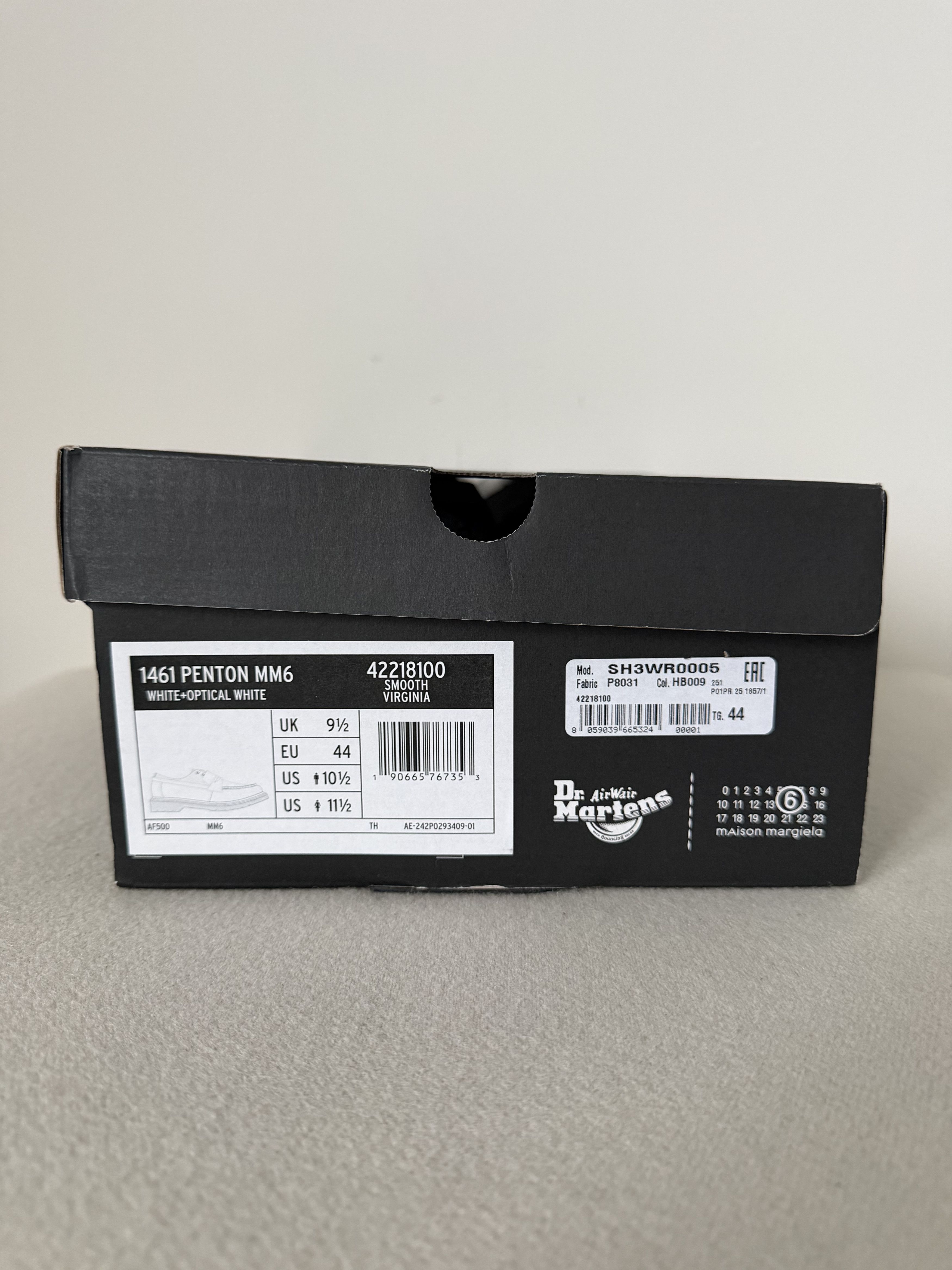 Dr. Martens × MM6 MM6 Maison Margiela Dr. Martens 1461 Penton Loafers in White Size US 10.5 / EU 43-44 - 7 Thumbnail