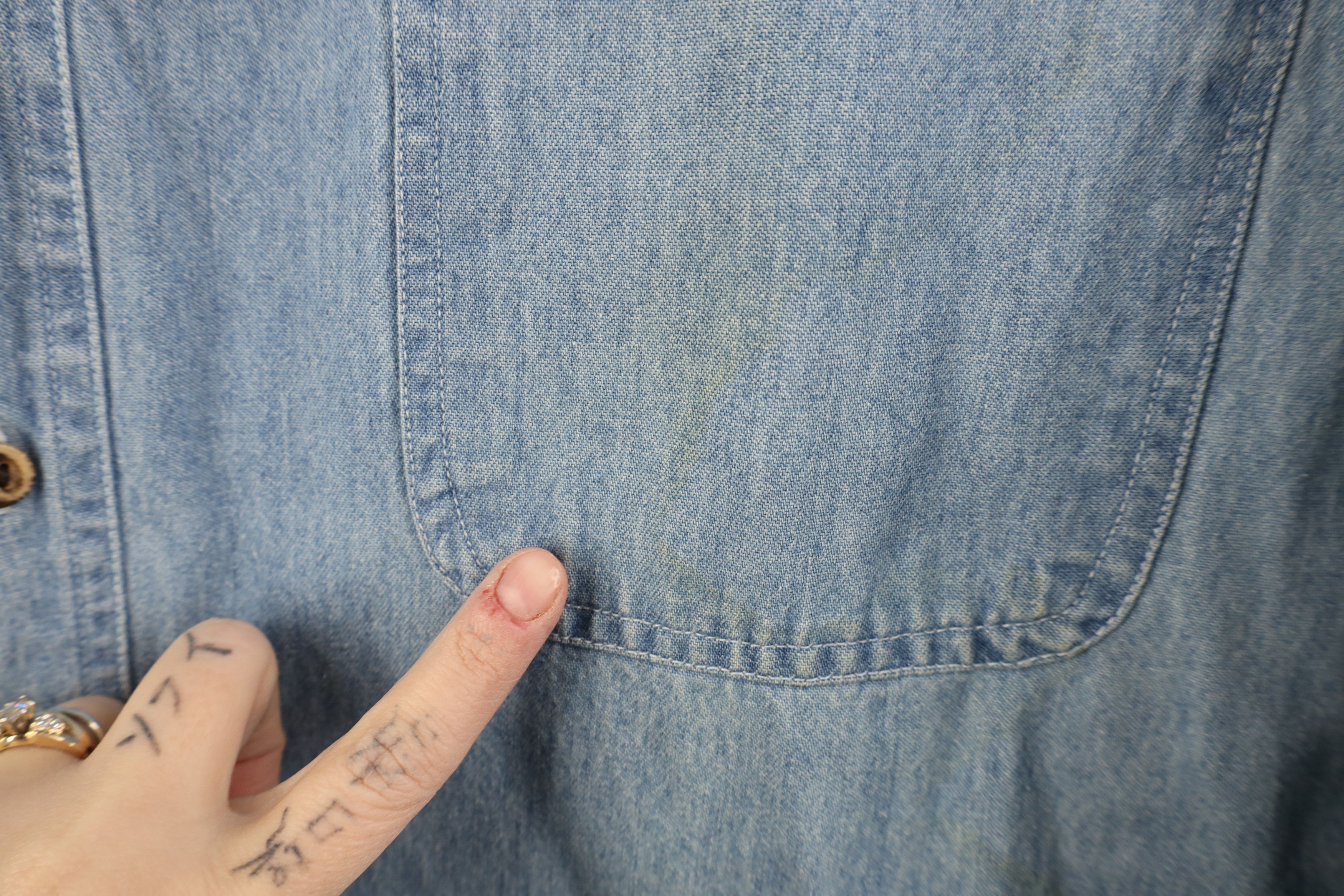 Vintage Vintage 90s Streetwear Collared Denim Jean Button Down Shirt Size US XL / EU 56 / 4 - 5 Thumbnail