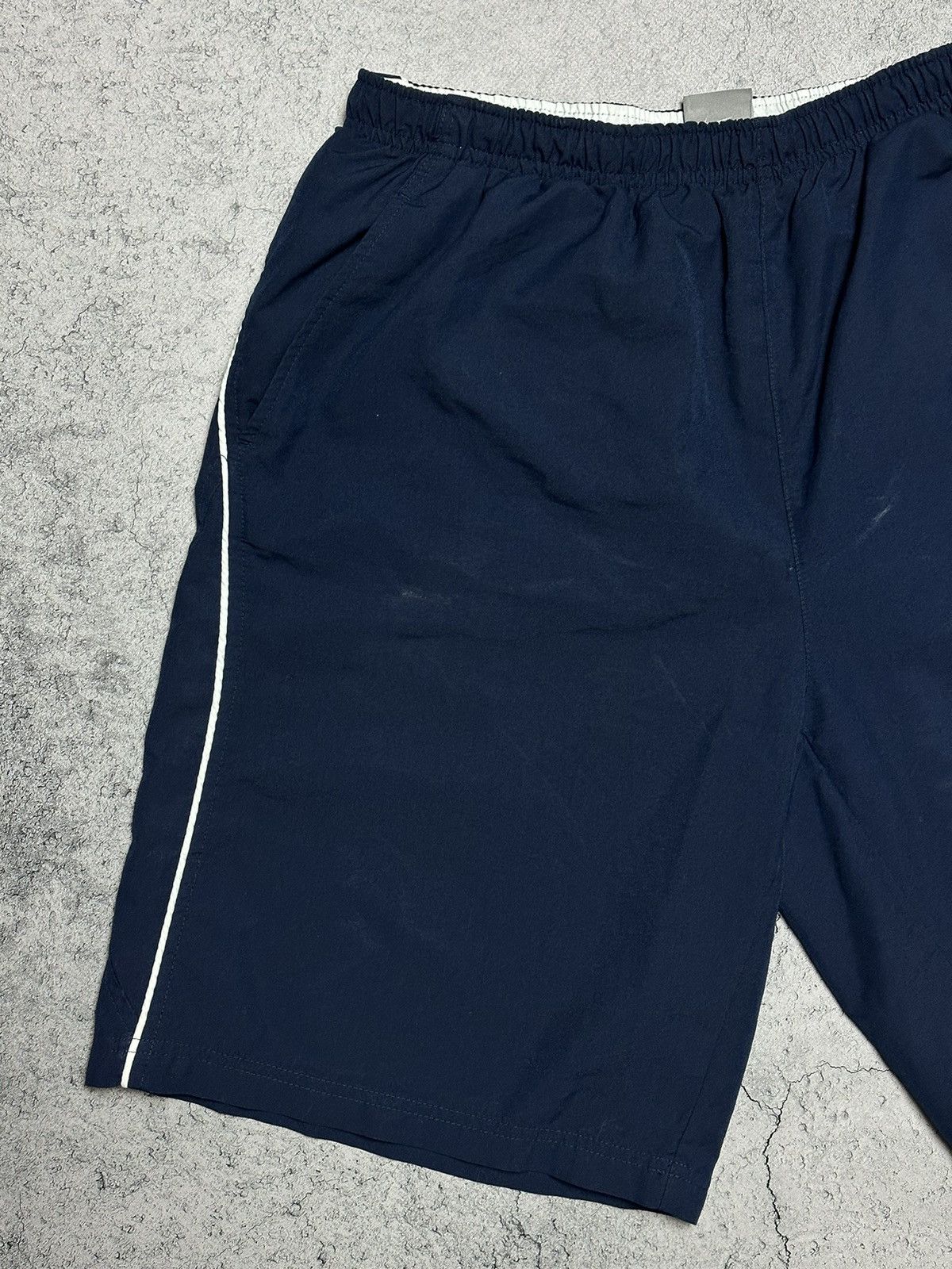 Vintage Vintage Nike Nylon Shorts Size M-L Y2K Swoosh Size US 32 / EU 48 - 4 Thumbnail