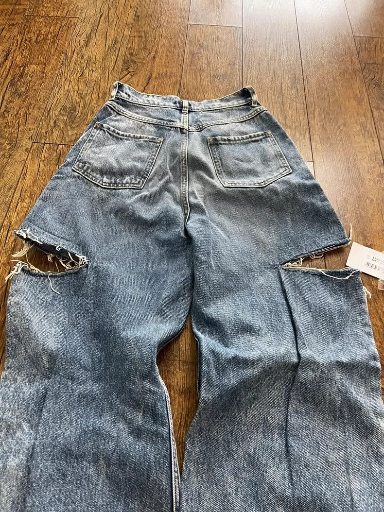 Maison Margiela Maison Margiela Cut jeans with a knife 2502-Nextarrow Size 24" / US 00 / IT 34 - 1 Thumbnail