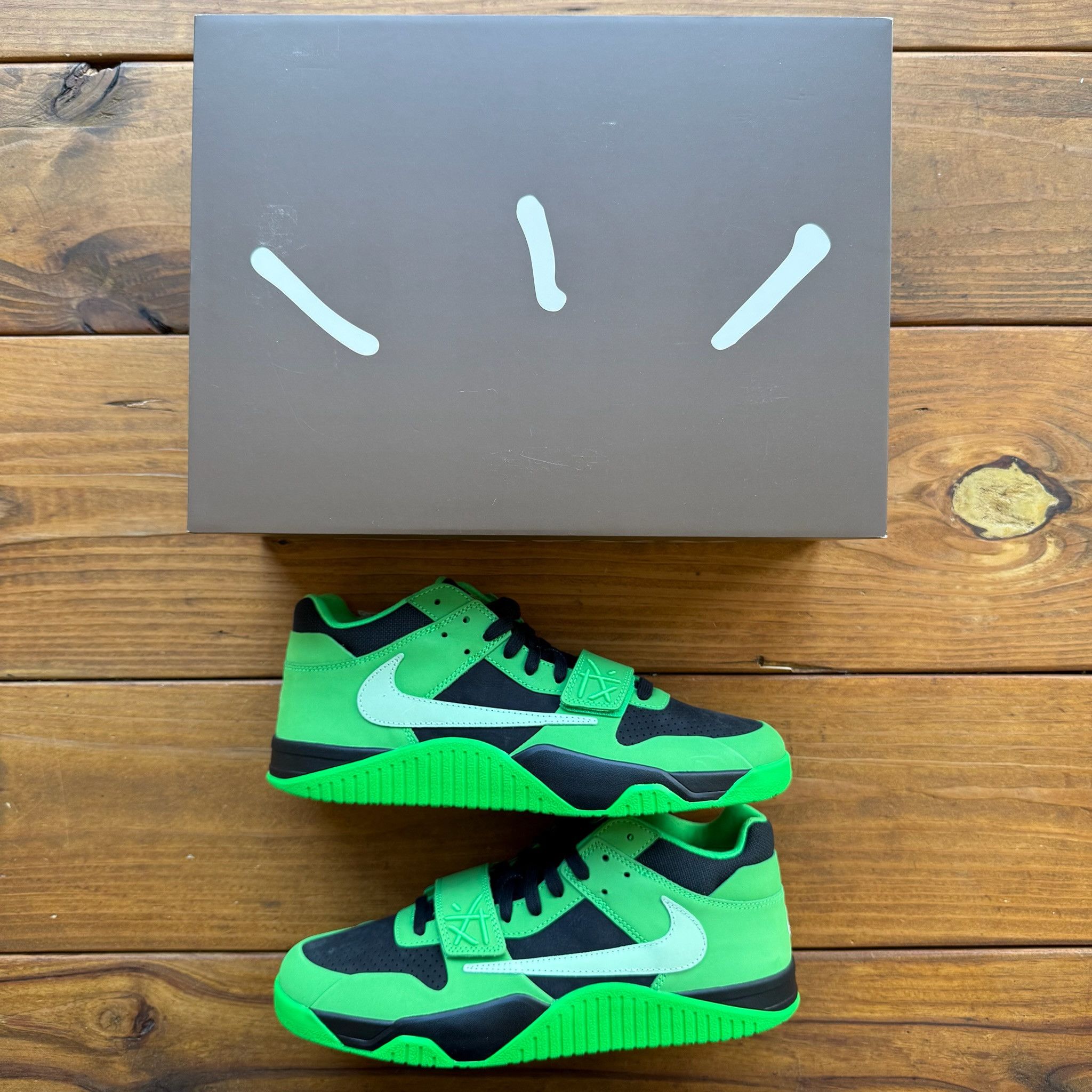 Jordan Brand × Travis Scott Travis Scott Jordan Jumpman Jack TR Green Spark - IM9113-300 Size US 9.5 / EU 42-43 - 1 Thumbnail
