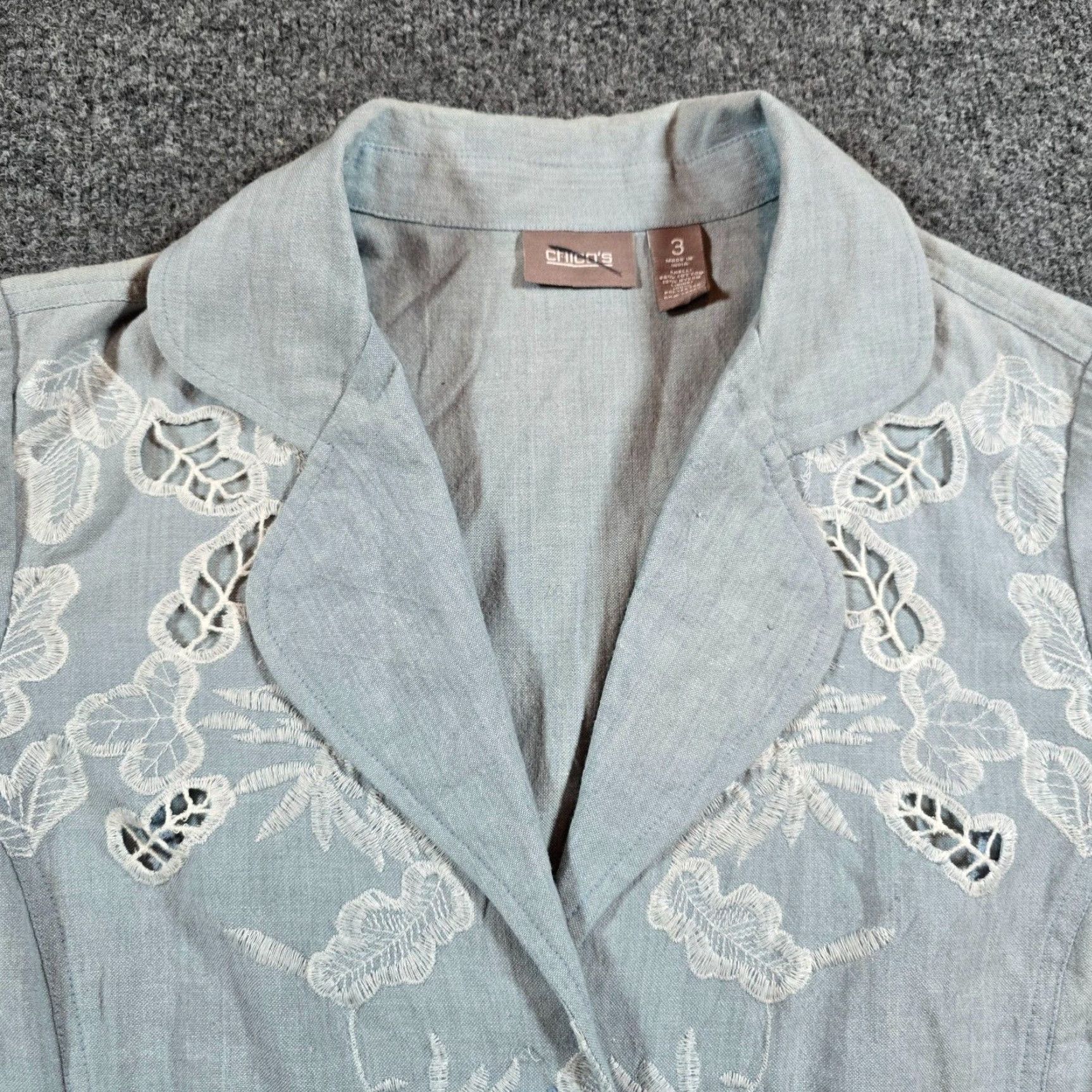 Vintage Chico's Blouse Womens XL Blue White Crochet Embroidered V-Neck Short Sleeve Casual Cottage Classic Size XL / US 12-14 / IT 48-50 - 2 Thumbnail