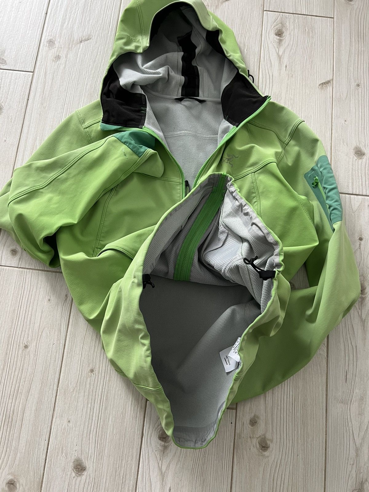 Arc'teryx Arcteryx Womens Gamma MX Softshell Zip Jacket Vintage Size L / US 10 / IT 46 - 18 Thumbnail