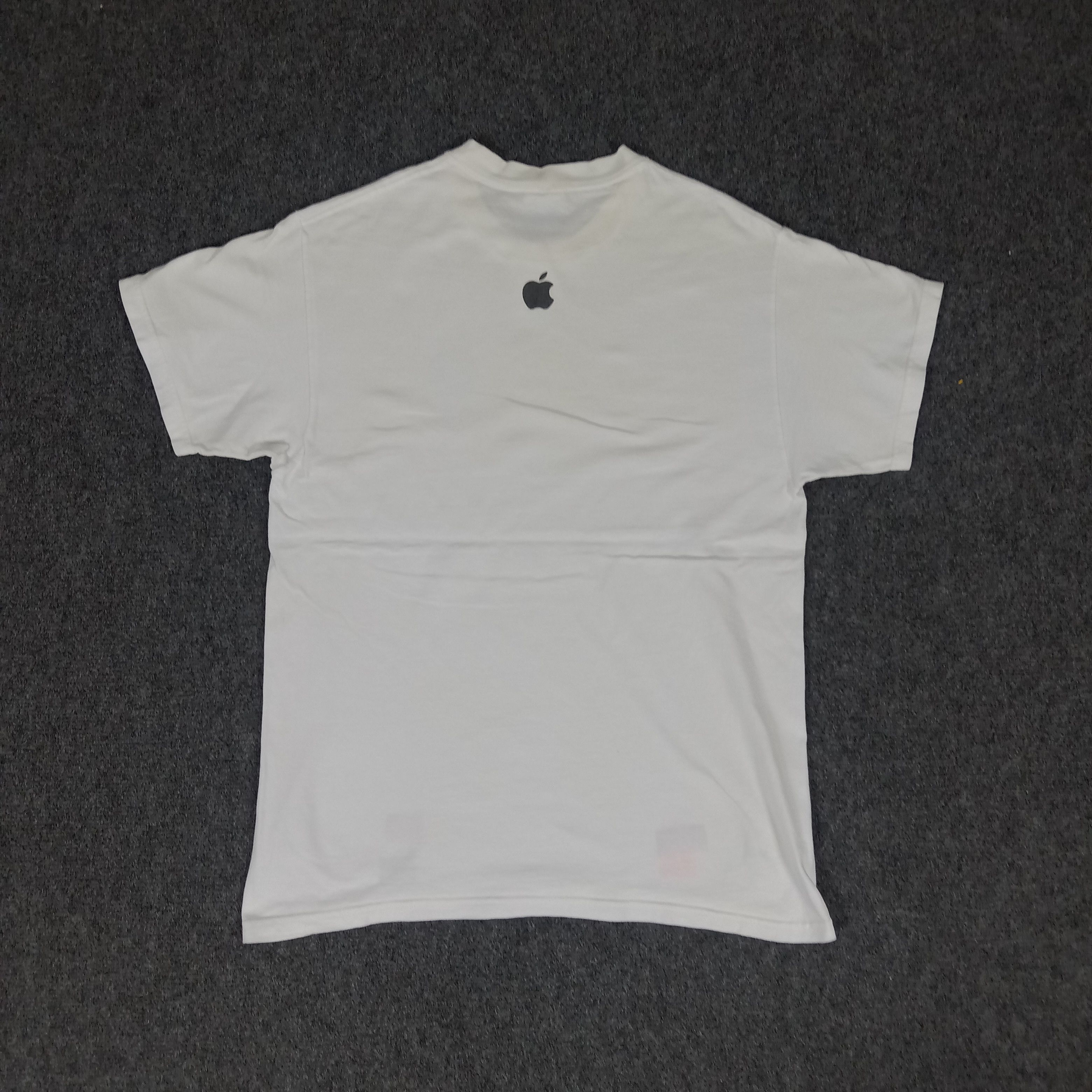 Apple × Vintage Apple .mac Electronic Company Promo Tshirt Size US M / EU 48-50 / 2 - 1 Thumbnail