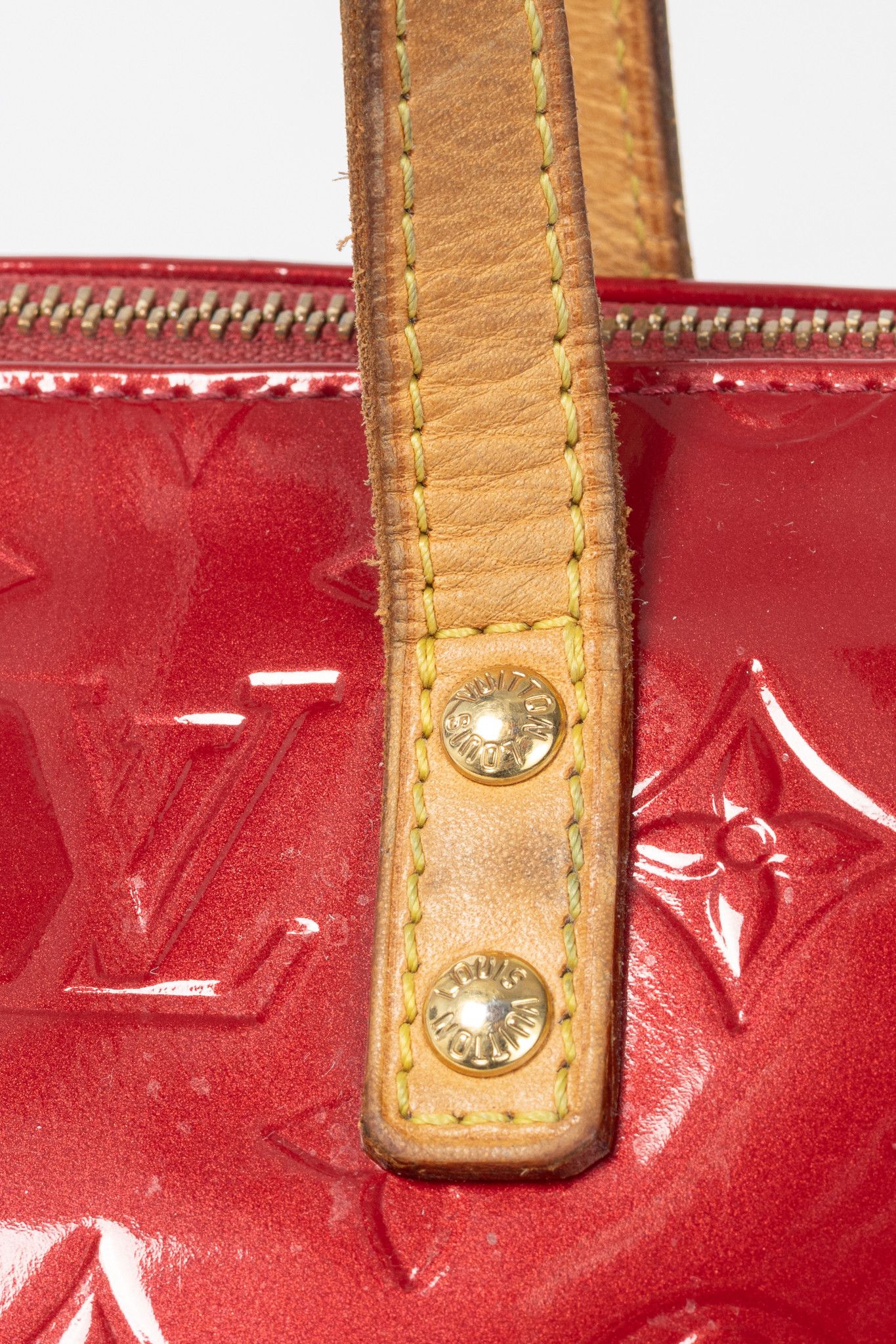 Louis Vuitton Louis Vuitton Bellevue PM Pomme D'Amour Monogram Vernis Tote Size ONE SIZE - 7 Thumbnail