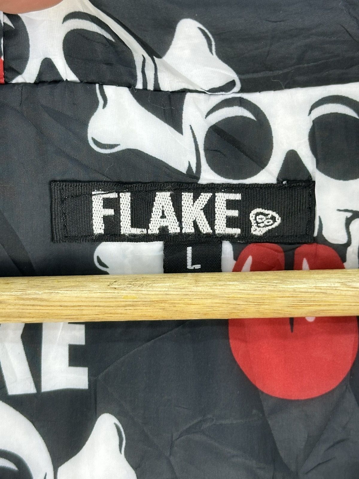 Japanese Brand Flake Big Logo Skull Light Puffer Reversible Jacket Size US S / EU 44-46 / 1 - 18 Thumbnail