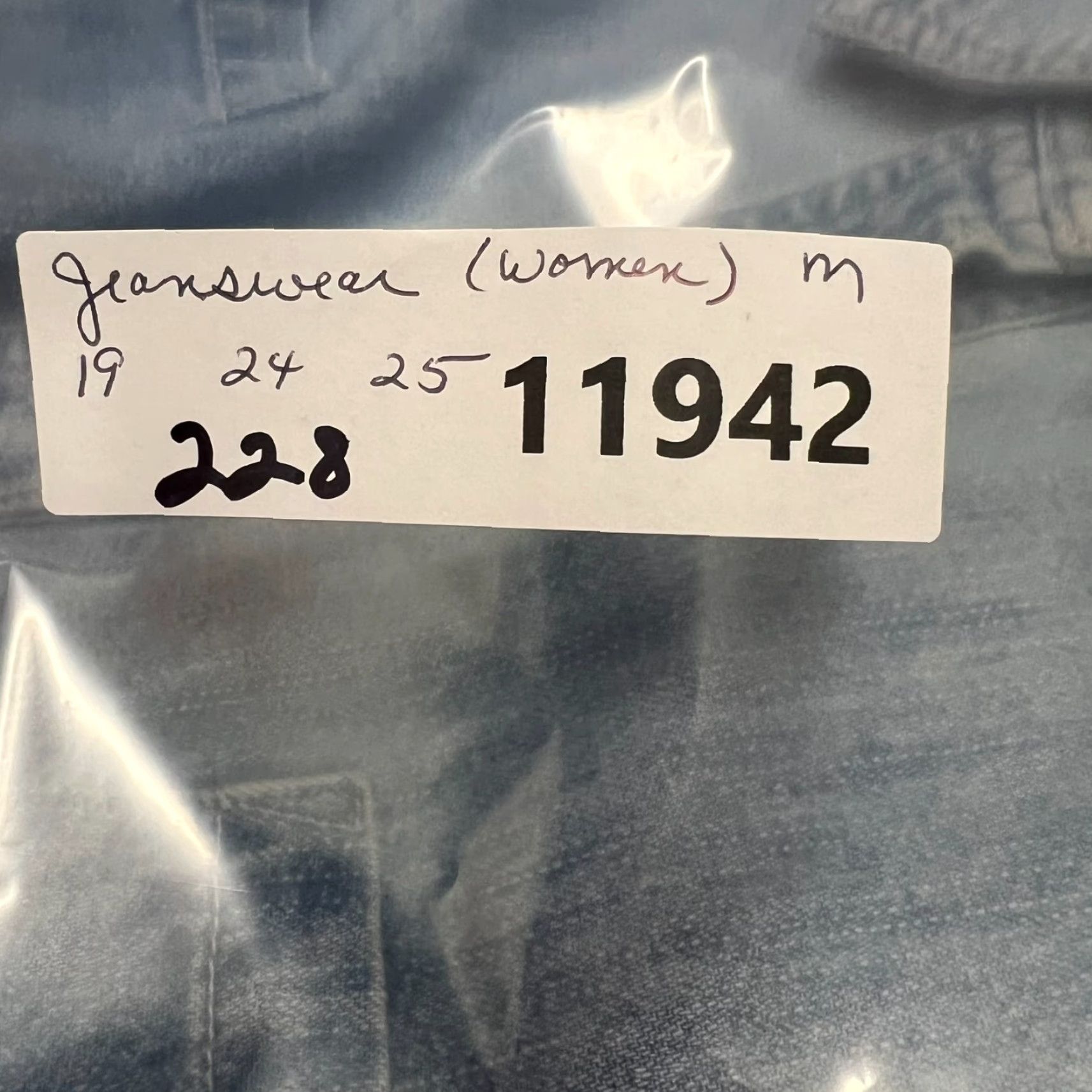 Denime VINTAGE County Seat Western Denim Shirt Womens M Blue Long Sleeve Button-Up Classic Fit Size M / US 6-8 / IT 42-44 - 8 Thumbnail