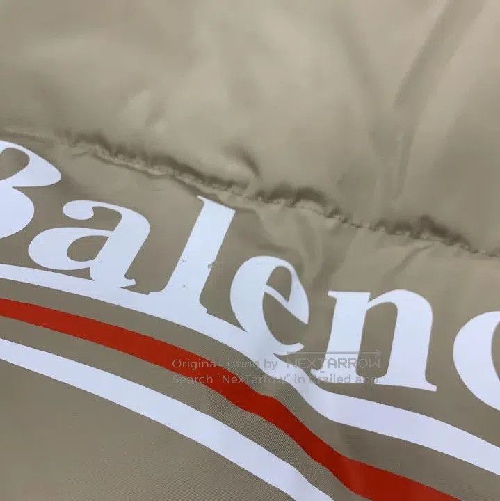 Balenciaga Balenciaga Sleeveless Casual Puffer Vest in Khaki. Size US L / EU 52-54 / 3 - 7 Thumbnail