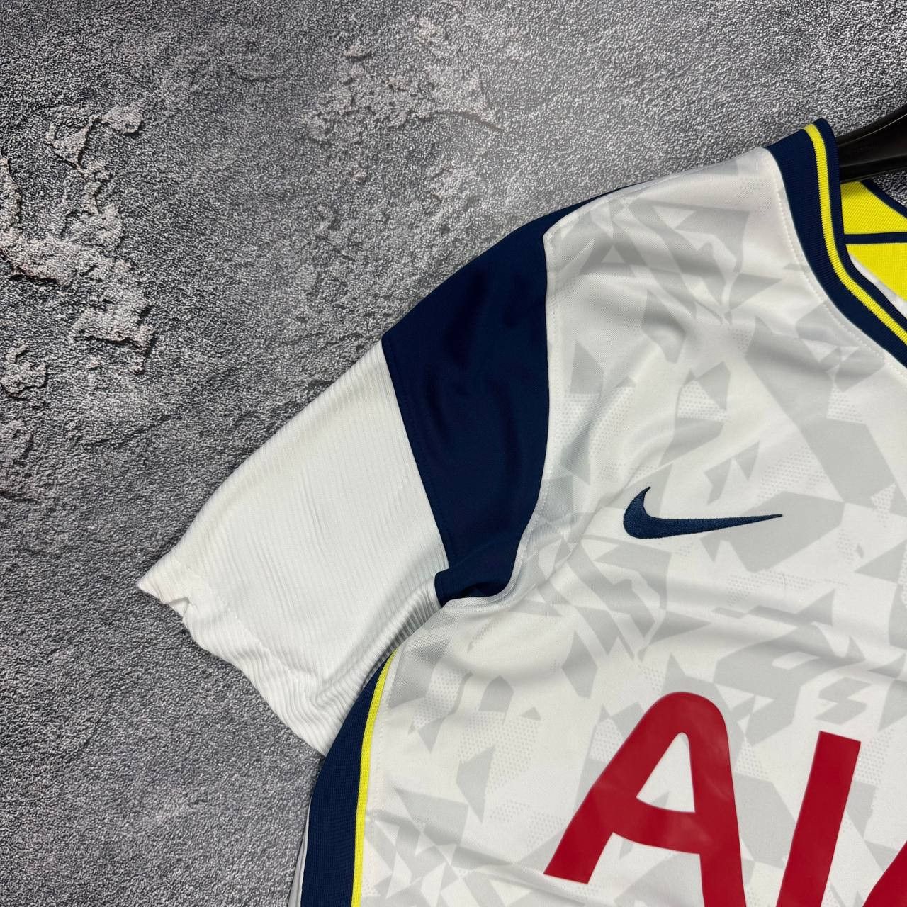 Nike TOTTENHAM NIKE 2020/2021 FOOTBALL SOCCER JERSEY #17 ZEREF Size US S / EU 44-46 / 1 - 4 Thumbnail