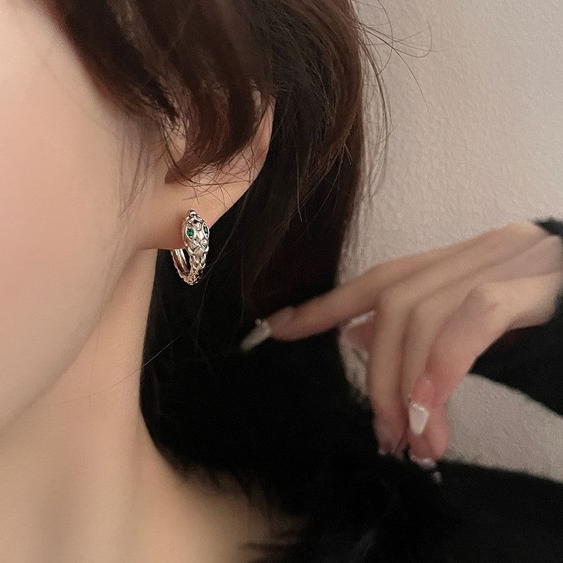 Jewelry Retro Earrings One Pairs Chrome Jewelry Size ONE SIZE - 6 Thumbnail