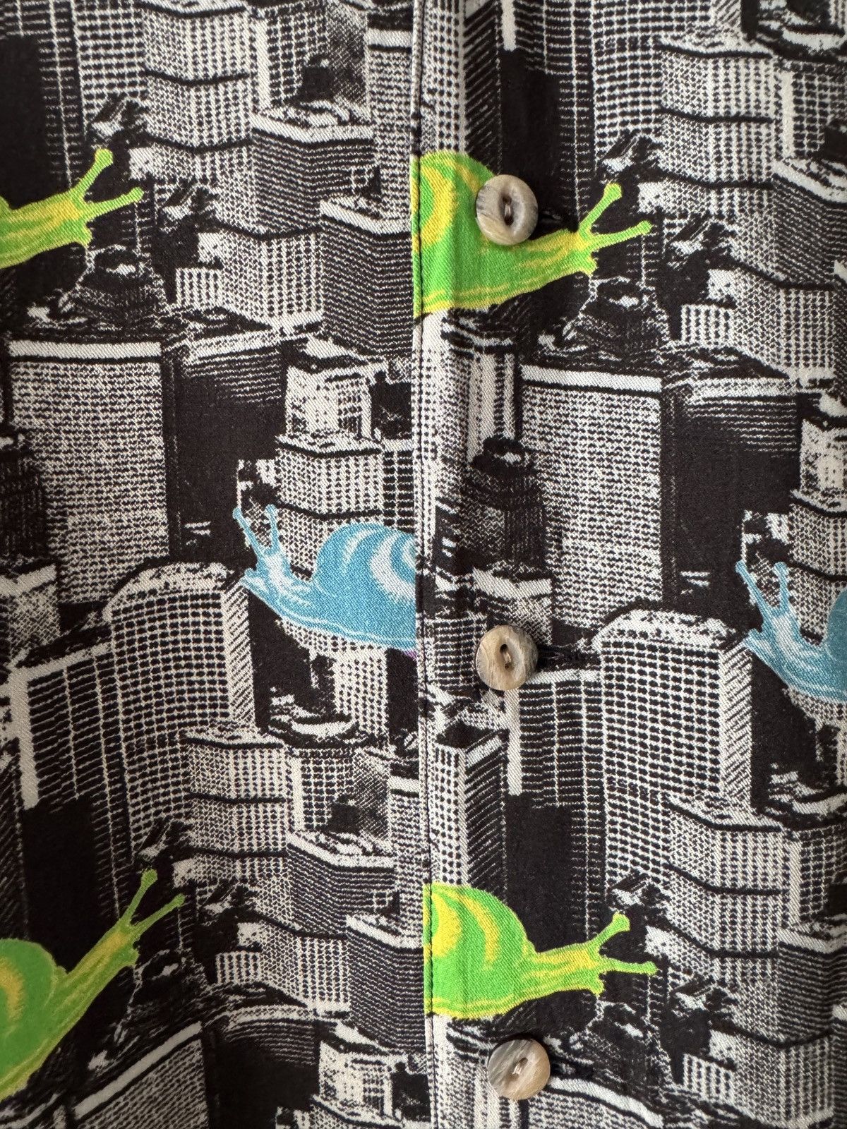 Brain Dead 🔥🔥 Brain Dead Snail Print Hawaiian Shirt Size US L / EU 52-54 / 3 - 7 Thumbnail