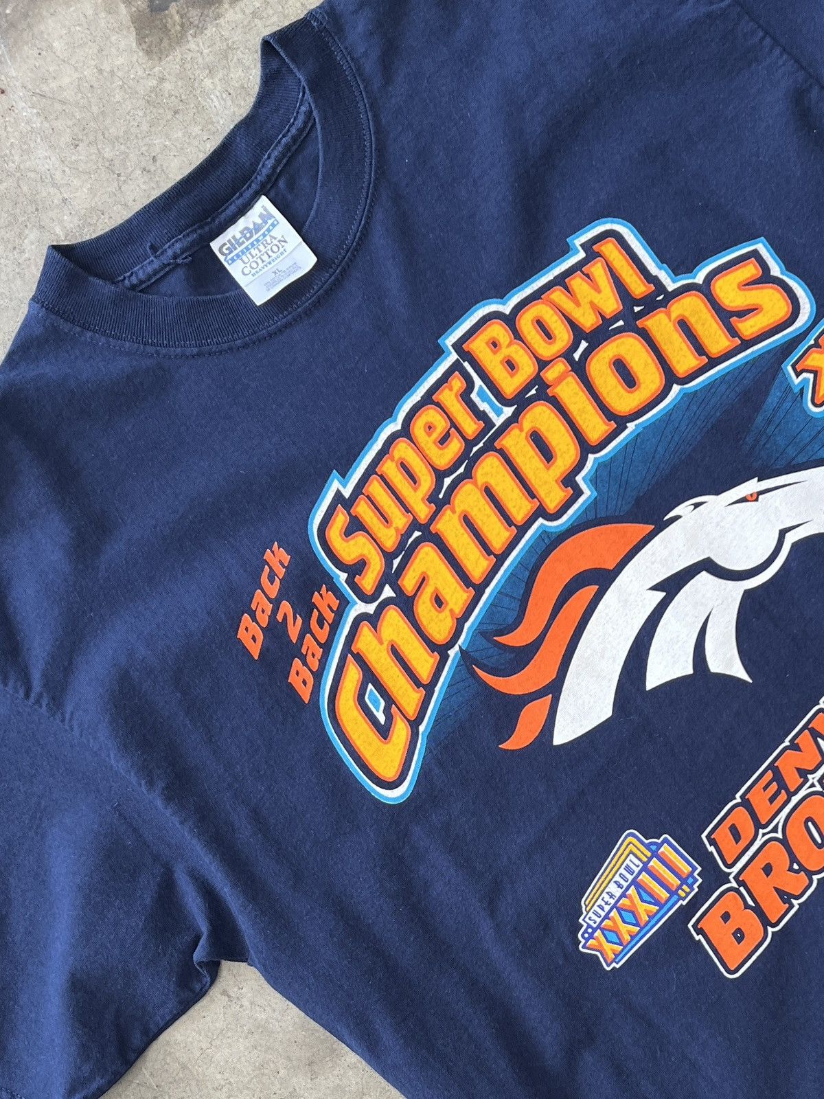 NFL Vintage 90s Super Bowl XXXIII Champions Broncos Tee XL Size US XL / EU 56 / 4 - 1 Thumbnail