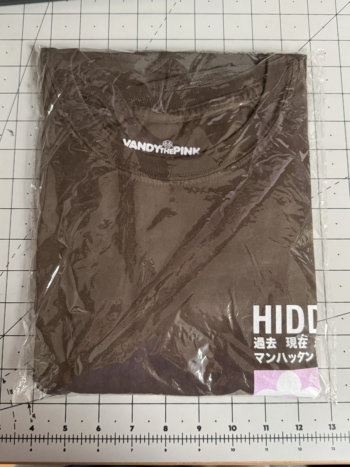 HIDDEN × Vandy The Pink Vandy The Pink x HIDDEN NY Brown Coffee Flower Logo Tee Size US XL / EU 56 / 4 - 2 Thumbnail