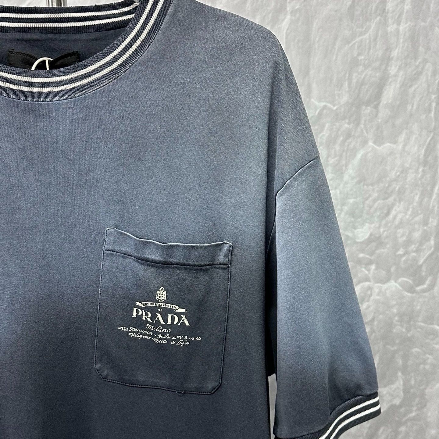 Prada Prada FW24 Distressed Stripe Pocket Print Short Sleeve Size US XXL / EU 58 / 5 - 3 Thumbnail