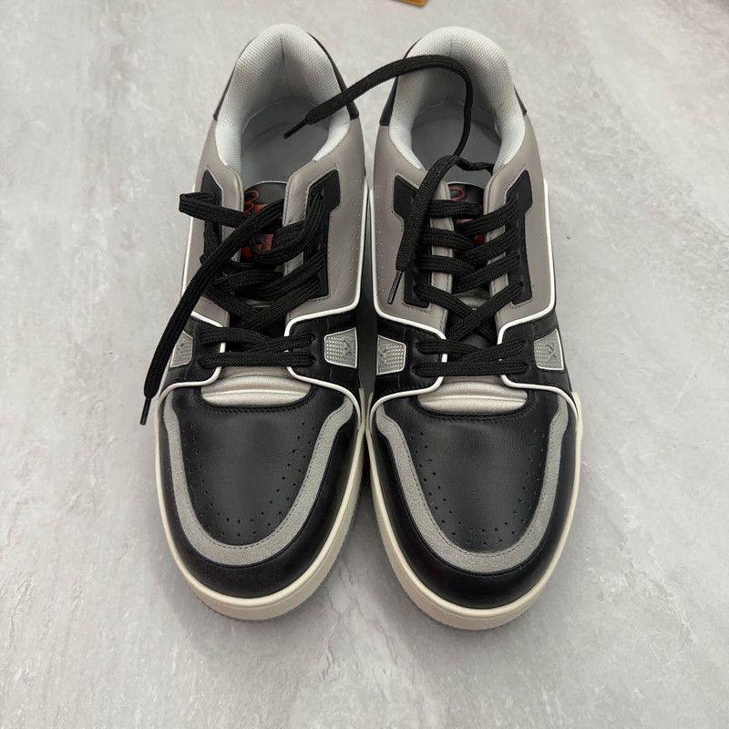 Louis Vuitton Louis Vuitton Low-Top Fashion Sneakers for Men and Women -2 Size US 7.5 / EU 40-41 - 2 Thumbnail