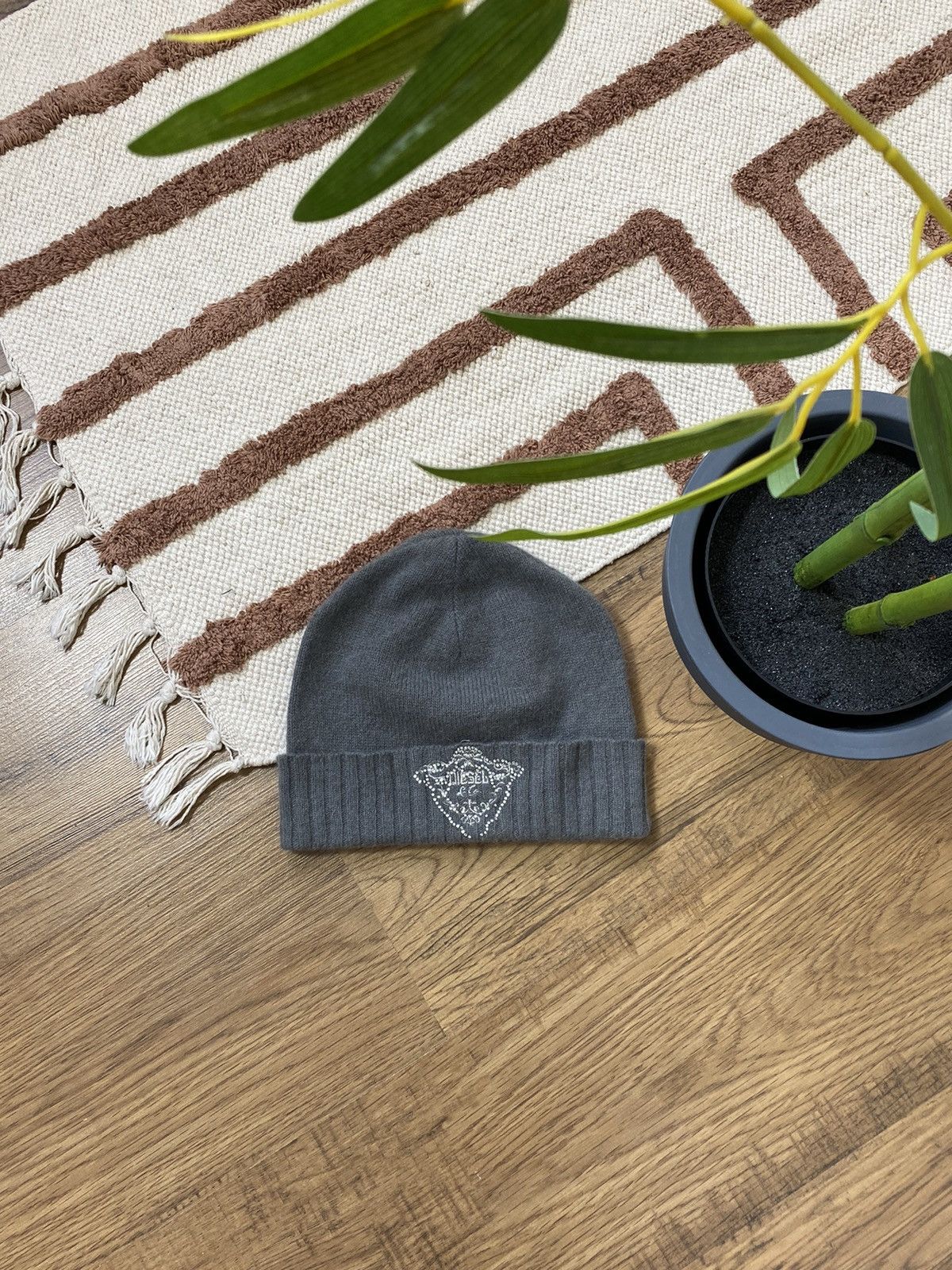 Diesel DIESEL ANGORA & WOOL STRAIN HAT Size ONE SIZE - 1 Thumbnail