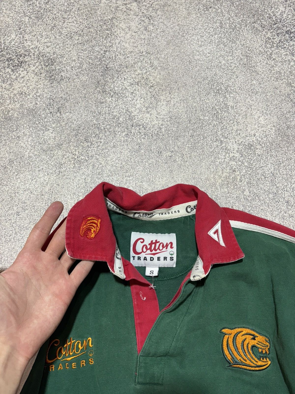 Cotton Traders LEICESTER TIGERS RUGBY JERSEY Cotton Traders Long Sleeve Size US S / EU 44-46 / 1 - 7 Thumbnail