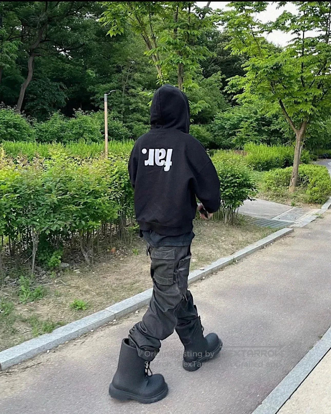Vintage Far Archive Black Inverted Logo Zip Hoodie. Size US M / EU 48-50 / 2 - 6 Thumbnail