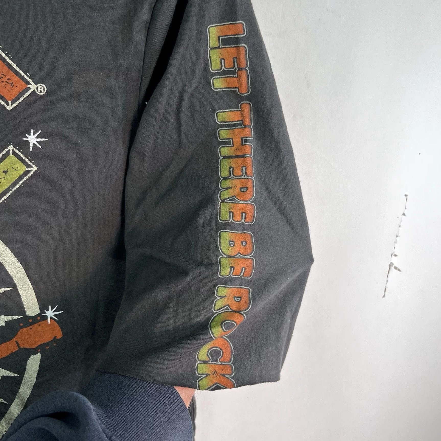 Olive AC/DC Graphic Print T-Shirt Adult L Brown Music Rock Mens Size US L / EU 52-54 / 3 - 4 Thumbnail