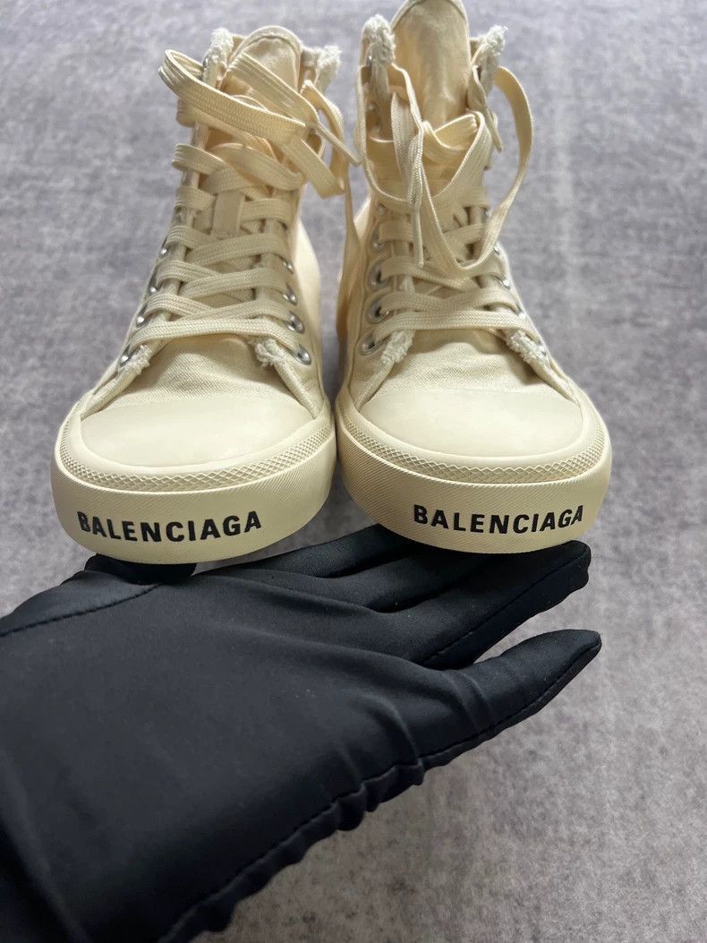 Balenciaga Balenciaga Balenciaga Canvas Shoes Size 36 -2507 Size US 6 / IT 36 - 3 Thumbnail