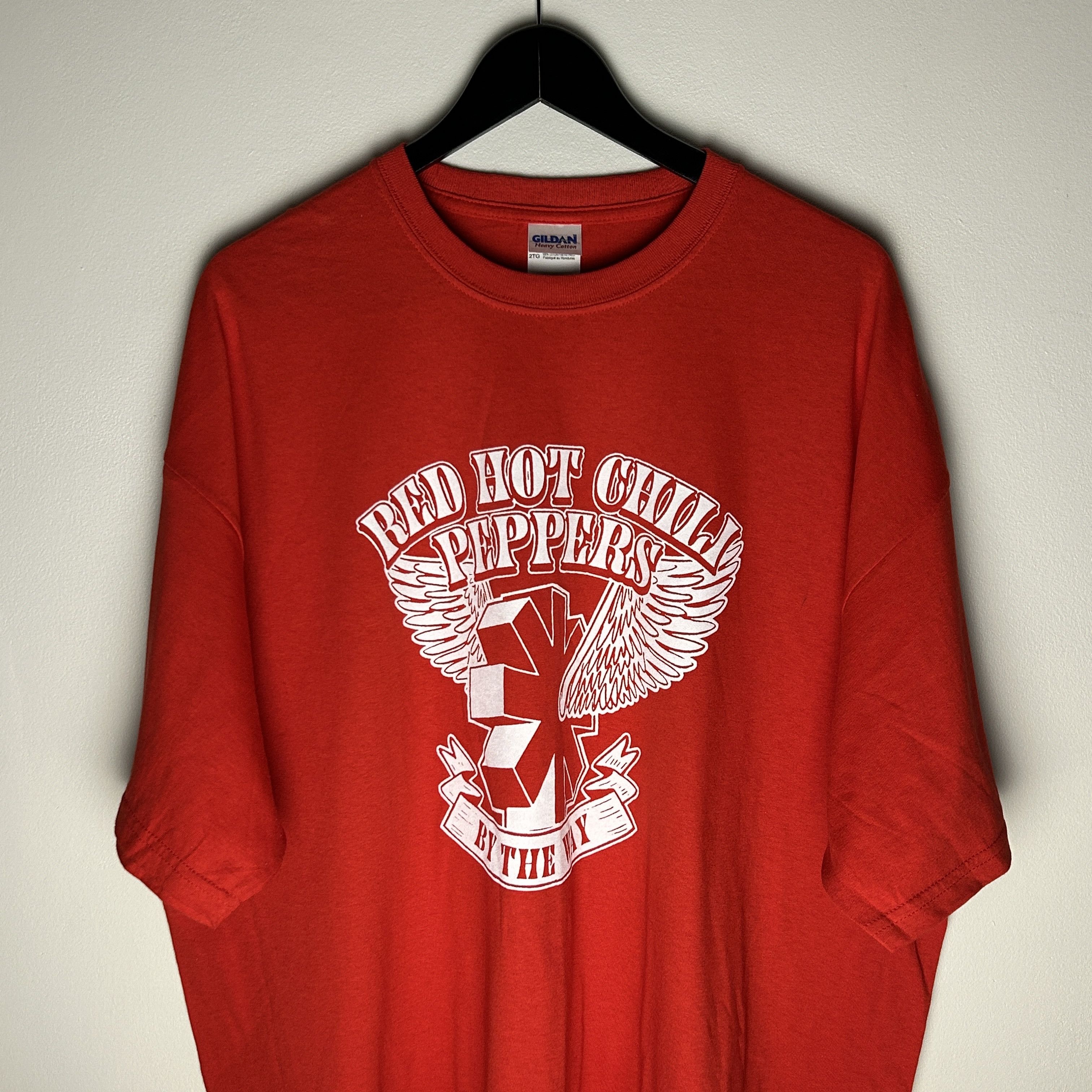 Band Tees Vintage Red Hot Chili Peppers By The Way Band T-shirt Size US XXL / EU 58 / 5 - 2 Thumbnail