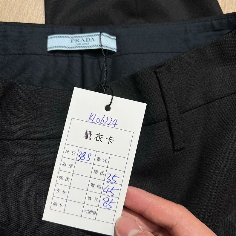 Prada Prada Black wool suit trousers 2504-Nextarrow Size 25" / US 0 / IT 36 - 8 Thumbnail
