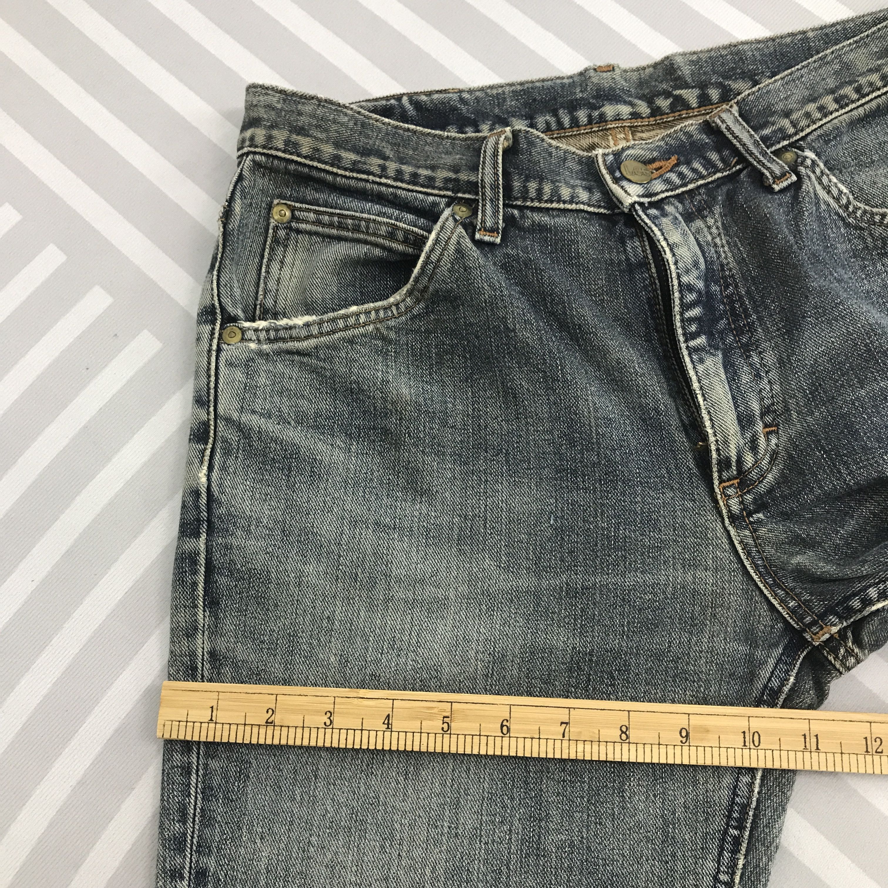 Japanese Brand × Lee × Vintage Flare Japan Denim Lee Distressed Bootcut Pants Size US 32 / EU 48 - 9 Thumbnail