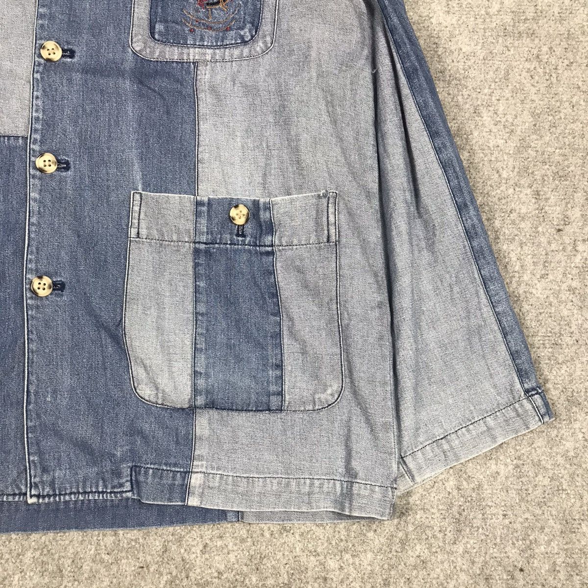 Japanese Brand DENIM JACKET BUTTON BONSKIP EMBROIDERY DOG PATCHWORK JACKET Size US M / EU 48-50 / 2 - 3 Thumbnail