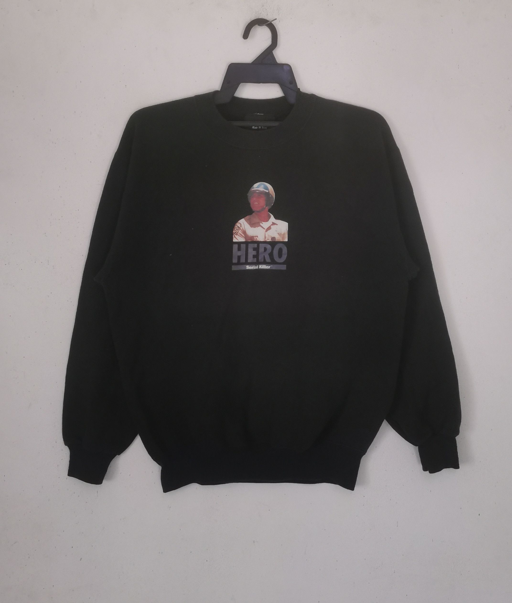 Vintage Rare vintage Serial killer sweatshirt black colour Size US S / EU 44-46 / 1 - 1 Thumbnail