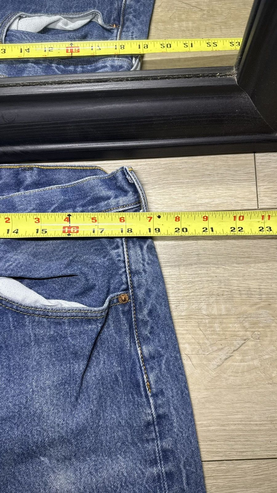 Levi's Vintage 1990s Levi’s 501 XX 40 x 30 Dark Acid Wash Denim Size US 38 / EU 54 - 5 Thumbnail