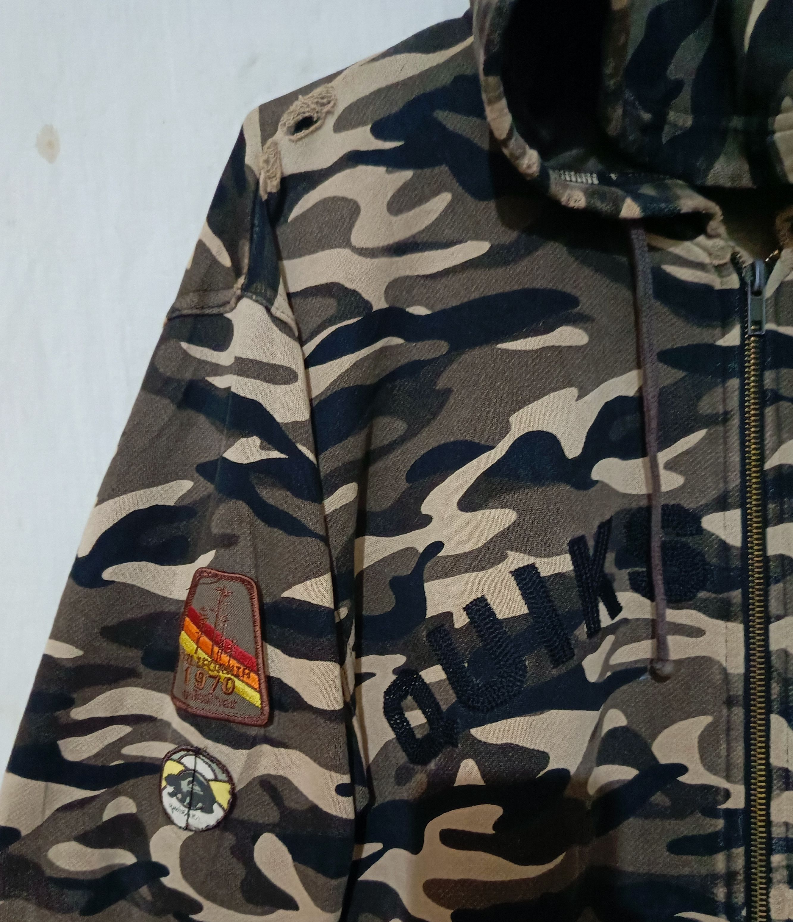 Quiksilver 🔥VTG QUICKSILVER DISTRESSED ZIPPER HOODIE Size US M / EU 48-50 / 2 - 6 Thumbnail