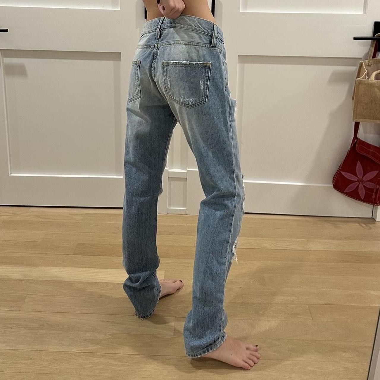 Etienne Aigner Vintage Etienne Marcel light/medium wash ripped denim jeans Size 27" / US 4 / IT 40 - 4 Thumbnail