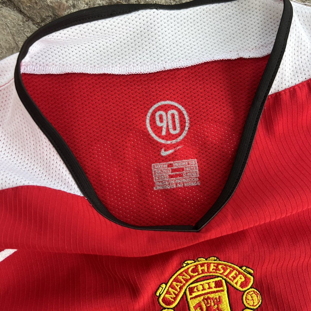 Nike Manchester United 2003-2005 Home Soccer Jersey Football kit Size US L / EU 52-54 / 3 - 6 Thumbnail