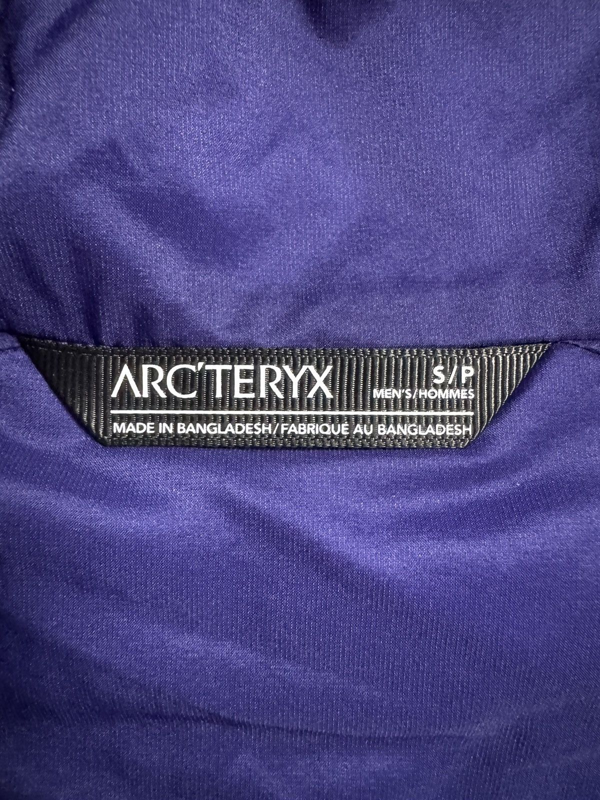 Arc'teryx Arc’teryx Atom Hoody – Black/Soul/Electra Size Small Size US S / EU 44-46 / 1 - 8 Thumbnail