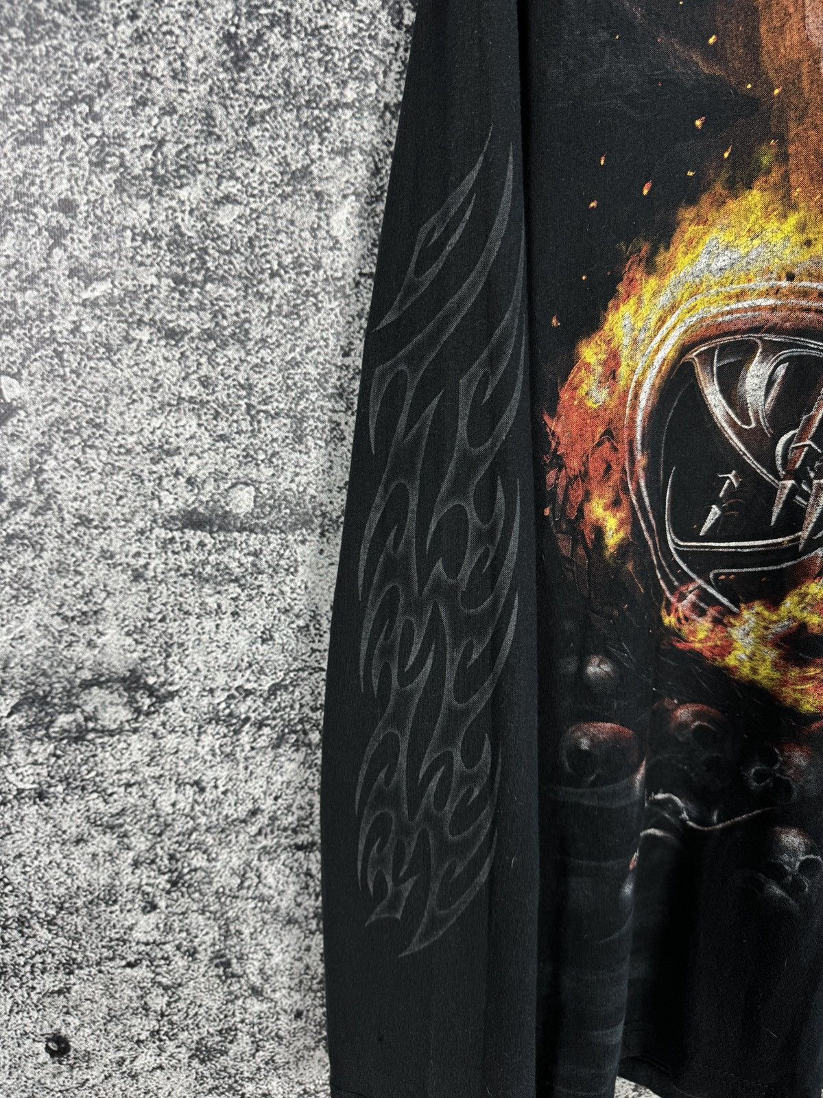 Vintage Spiral Long Sleeve T-Shirt Vintage Skulls Motorcycle Size XL Size US XL / EU 56 / 4 - 7 Thumbnail