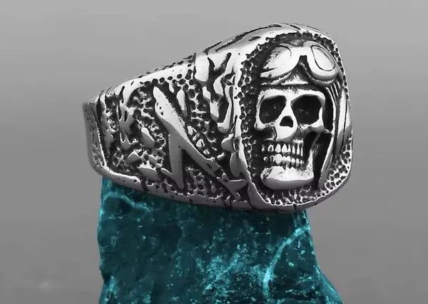 VIBE Gothic Skull Ring ( size 8 to 14 ) Size ONE SIZE - 2 Thumbnail