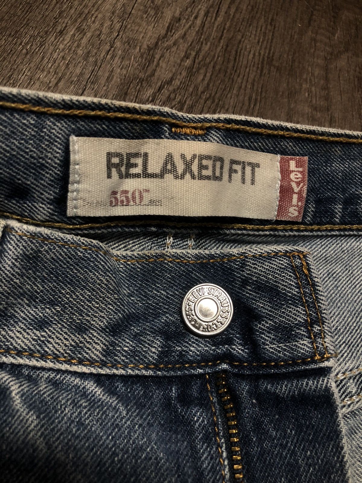 Levi's Vintage Clothing Levi's 550 Relaxed Fit Distressed Denim Size US 34 / EU 50 - 7 Thumbnail