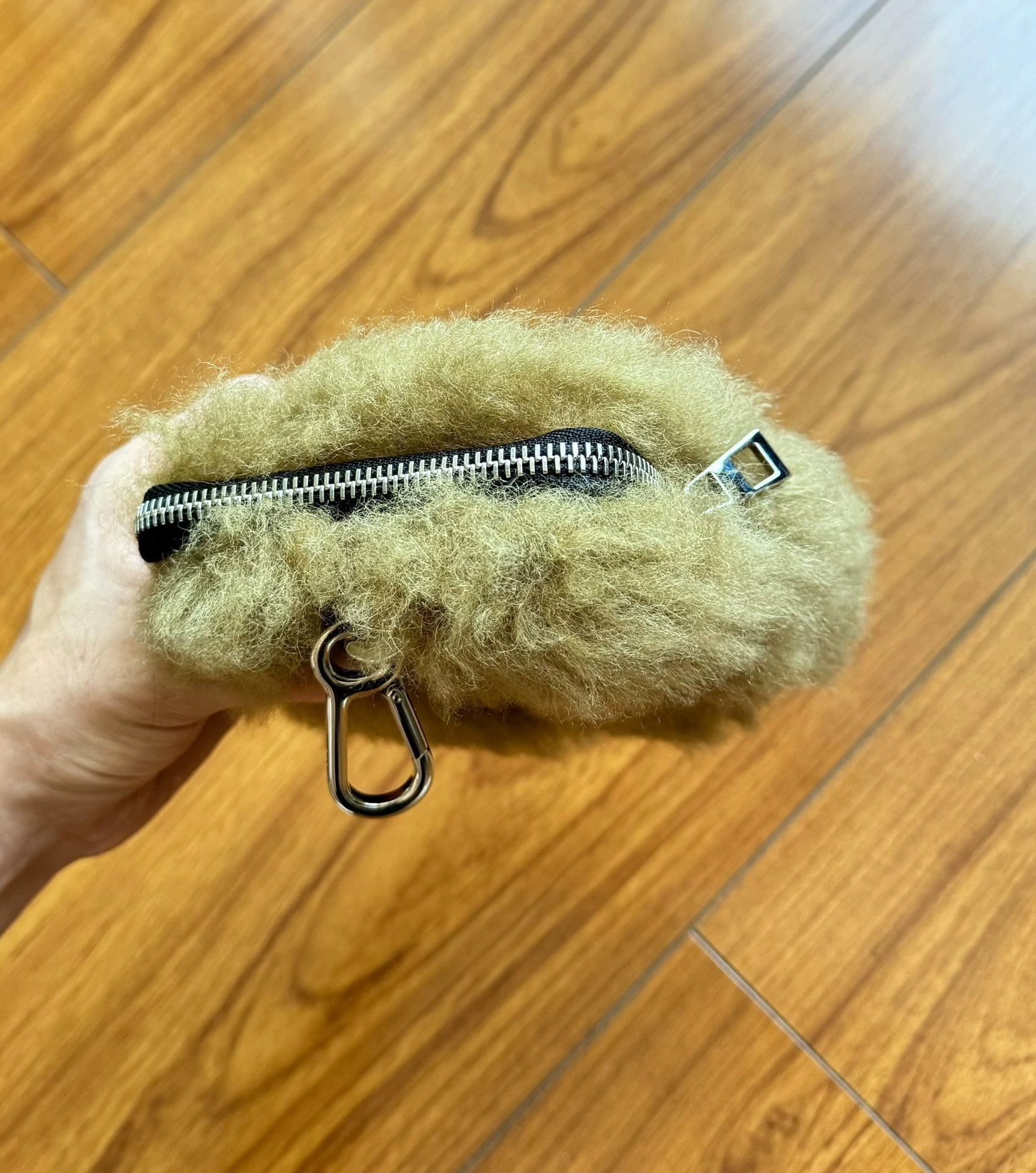 Loewe Loewe Alpaca Fur Pouch Bag - 98% New Size ONE SIZE - 3 Thumbnail