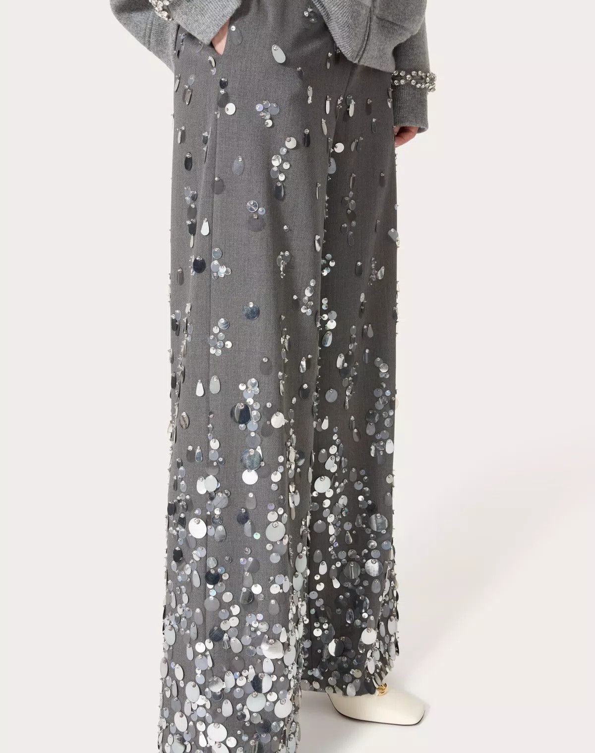 Valentino o1s1wg110426 Embroidered Active Gabardine Trousers in Grey Size 25" / US 0 / IT 36 - 5 Thumbnail