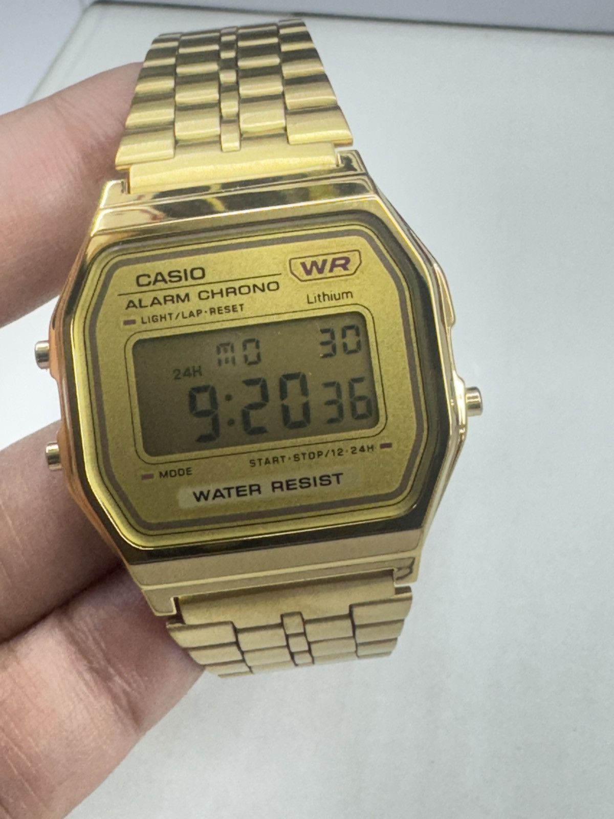 The Unbranded Brand Watch for MEN or women Size Brand New Item New Size 34 - 1 Thumbnail
