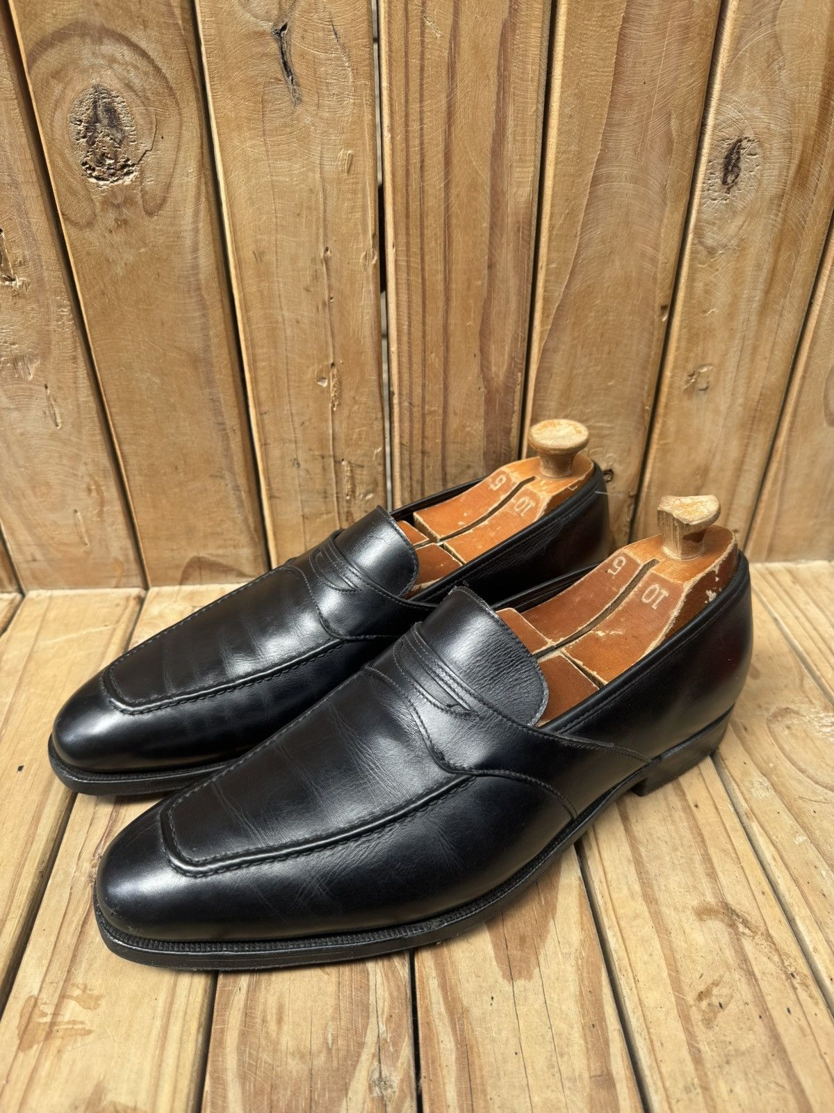 George Cleverley George cleverly black slip on men’s leather loafers US 10 E Size US 10 / EU 43 - 1 Thumbnail