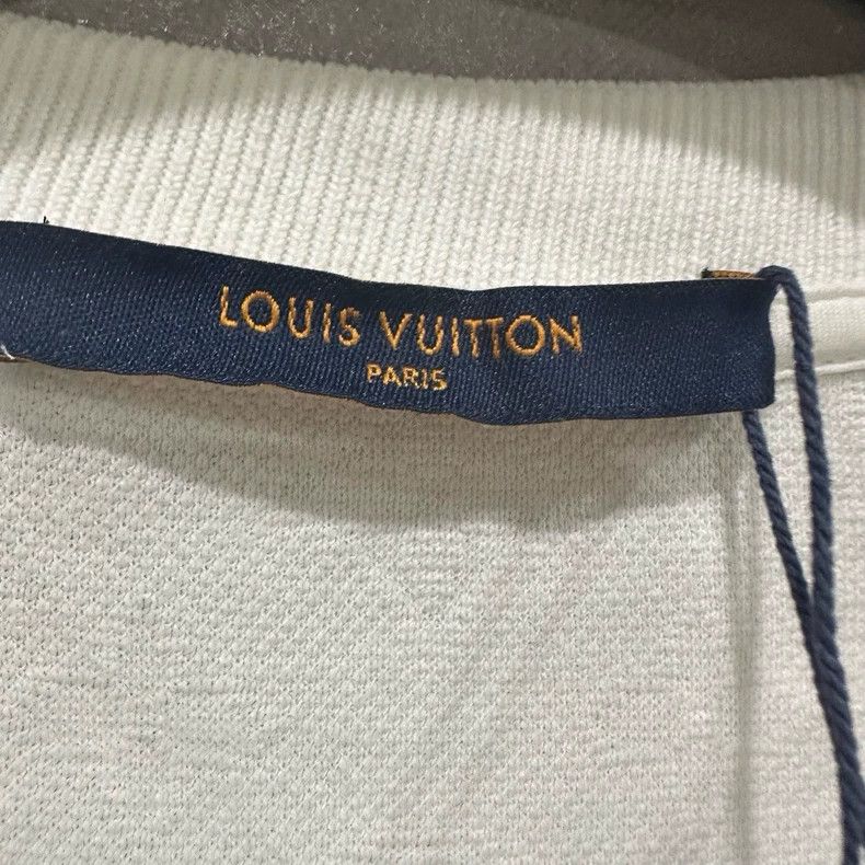 Louis Vuitton Louis Vuitton White dark grain full print short sleeve Size US M / EU 48-50 / 2 - 4 Thumbnail