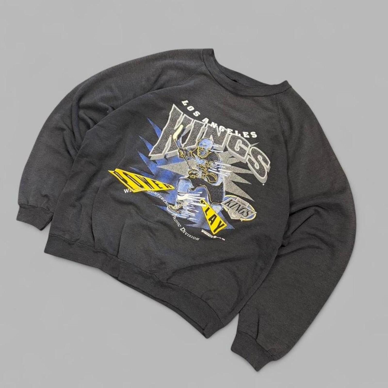 NHL Vintage 1993 Los Angeles King NHL Crewneck Size US L / EU 52-54 / 3 - 2 Thumbnail