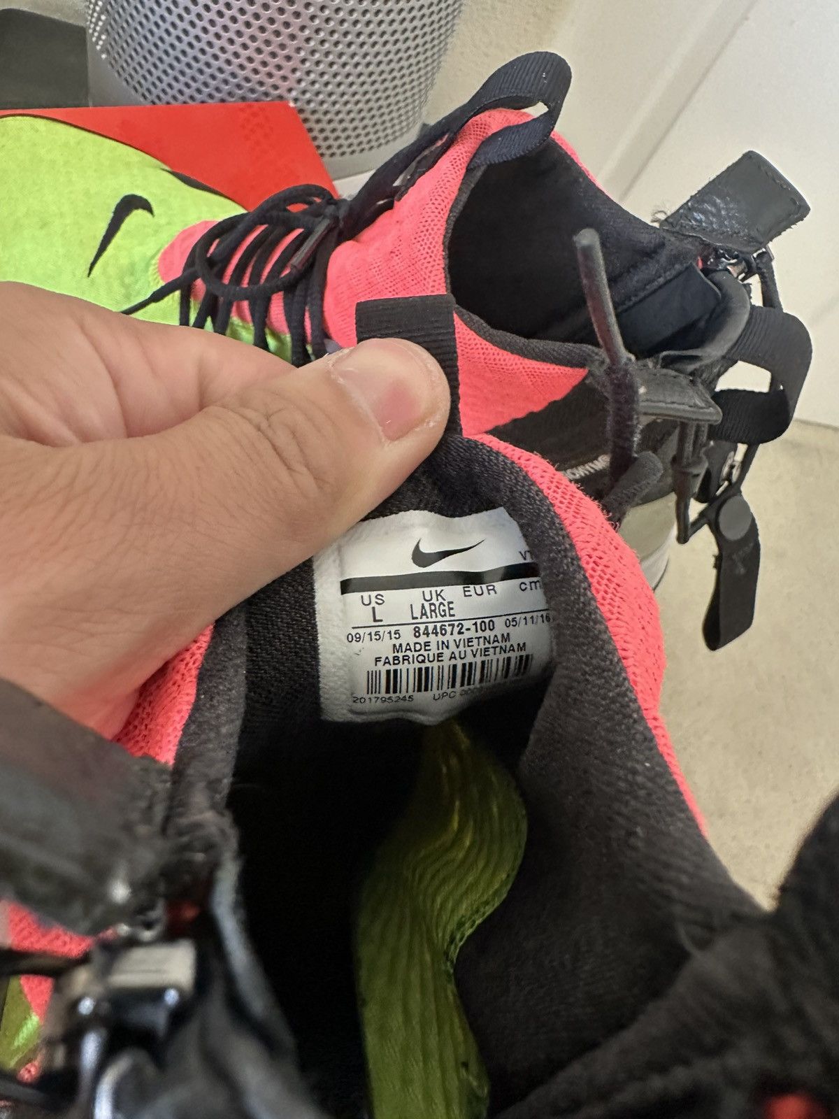 Acronym × Nike 2016 Acronym x Nike Presto Volt/Pink Multicolor Size US 11 / EU 44 - 3 Thumbnail