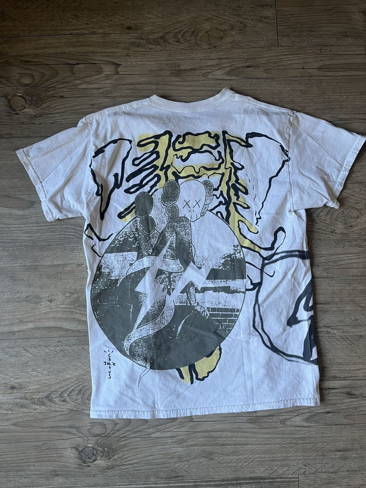 Travis Scott Travis Scott Cactus Jack Fragment Kaws Tee Size US S / EU 44-46 / 1 - 3 Thumbnail