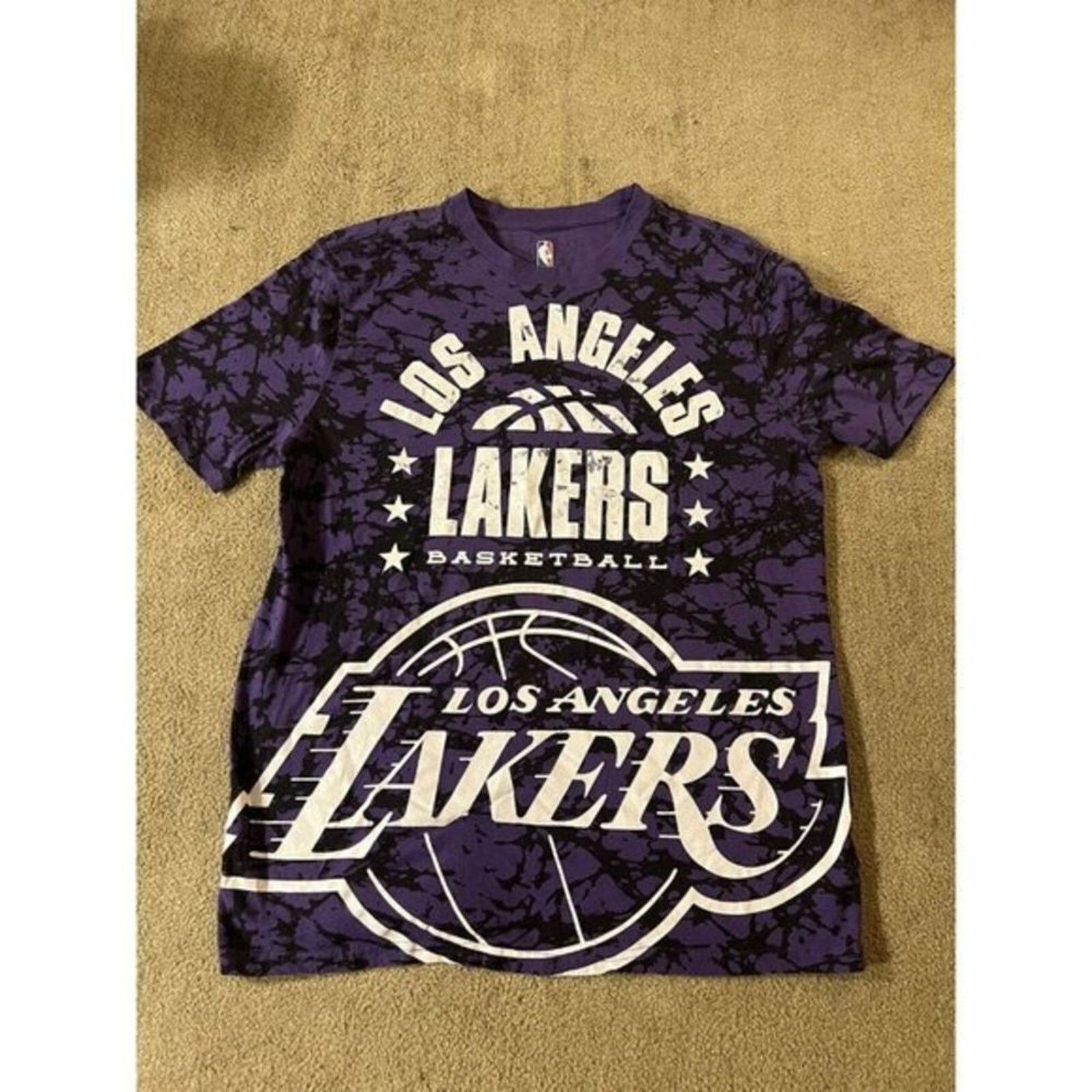 NBA NBA Polyester Los Angeles Lakers Graphic T Shirt Size L Size US L / EU 52-54 / 3 - 1 Thumbnail